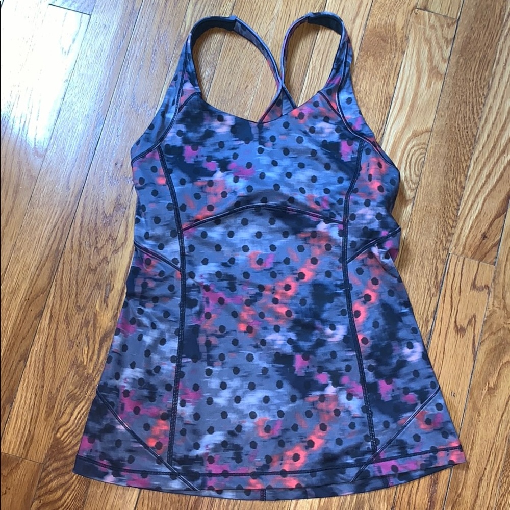 Lululemon athletica workout top - polka dot pattern